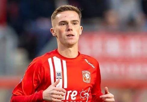 展提供了坚 展提供了坚