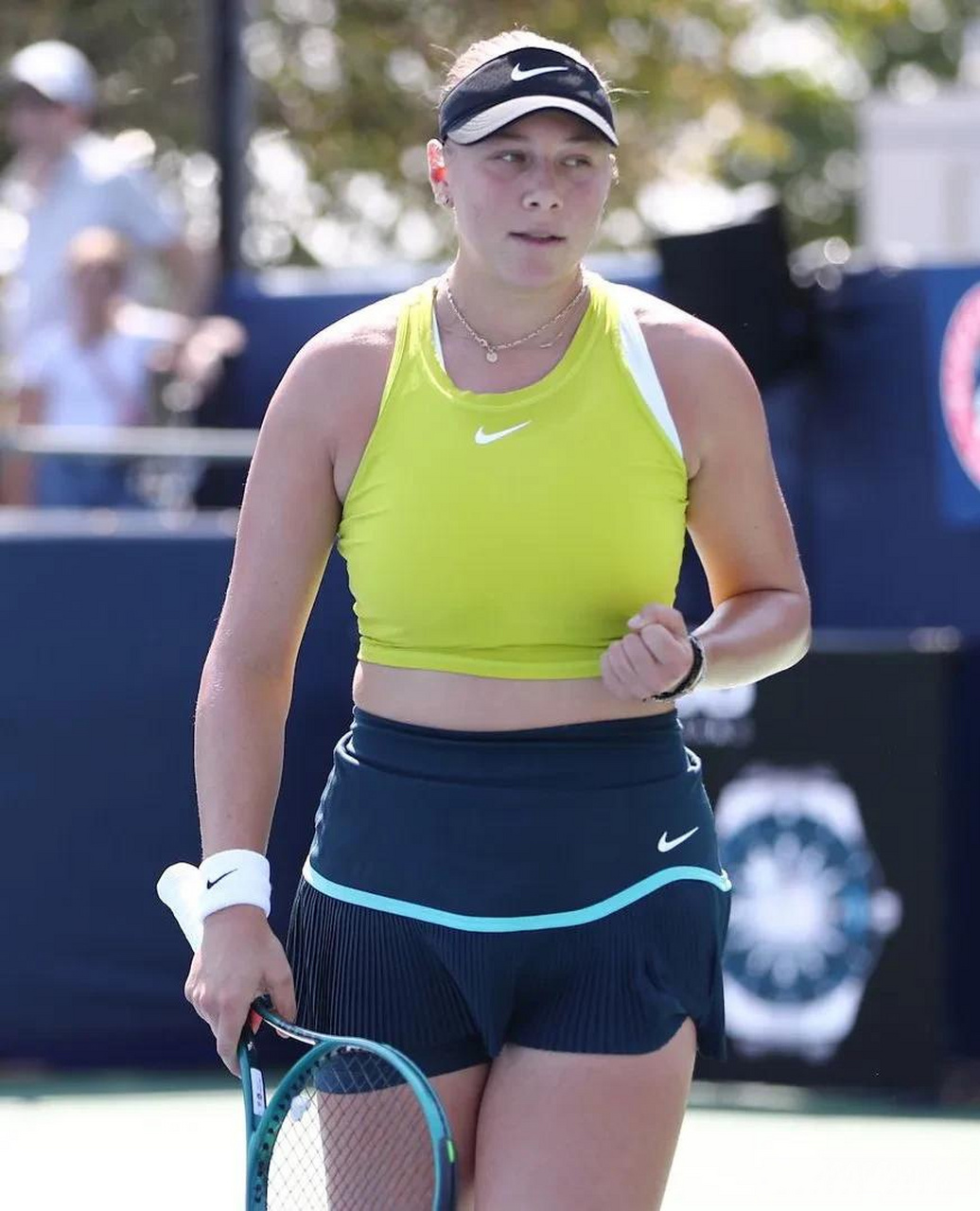 因为年轻人 因为年轻人