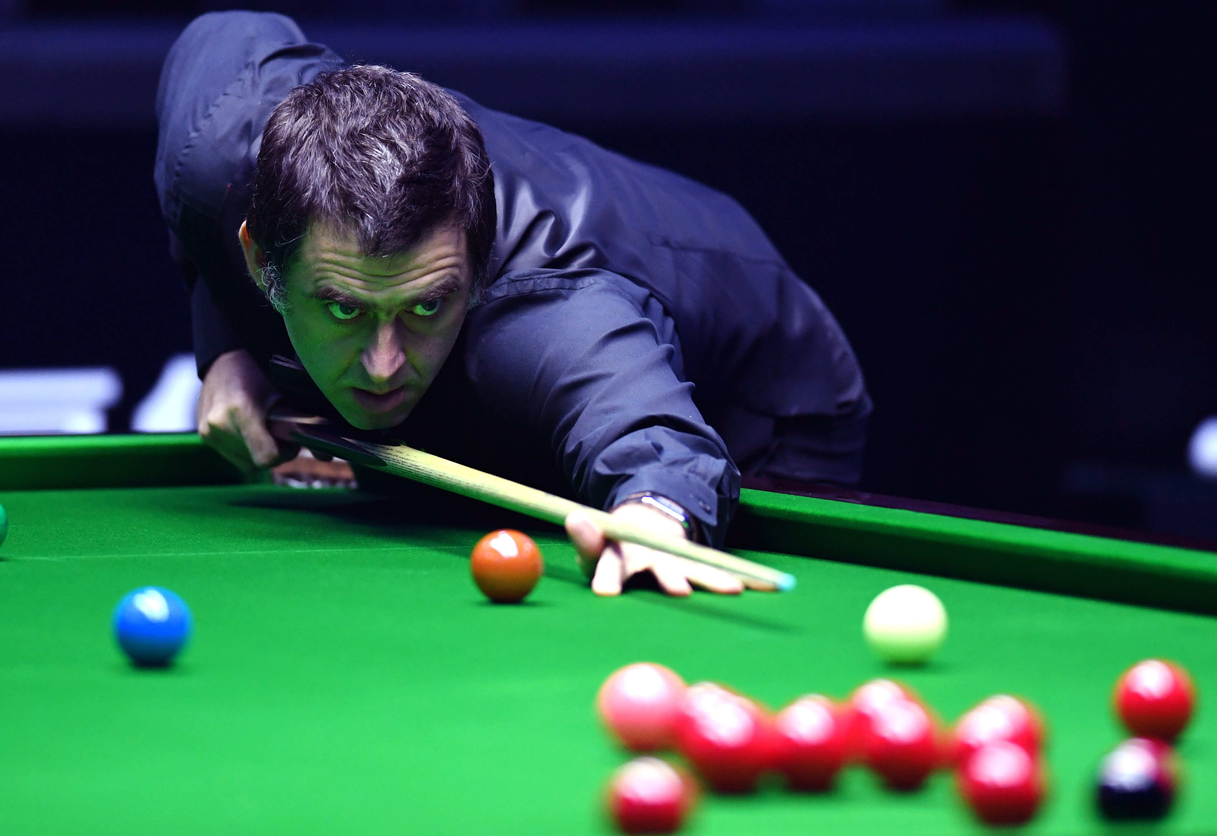 碍他们继续 碍他们继续